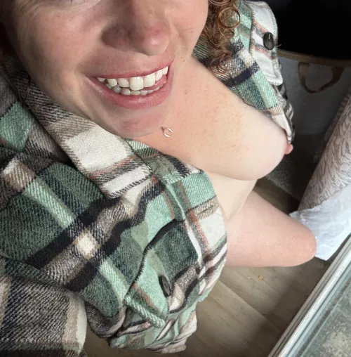 Nextdoor all ready with no one to play with by Unlimited_mango