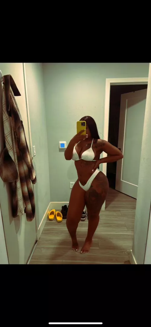 Single LA available tonight  by Disastrous-Sundae-75