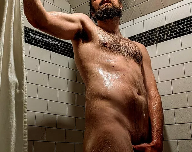 Step into my office.... 😉🚿 by TheSmoovestOperator