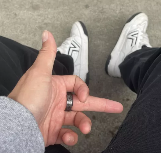 STOP LOOKING ANY FURTHER by daddyjaee