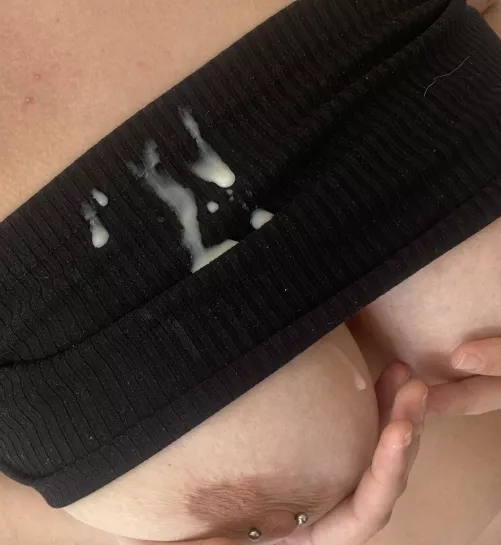 Theres cum dripping down my melons, I love it by _Ameriya_