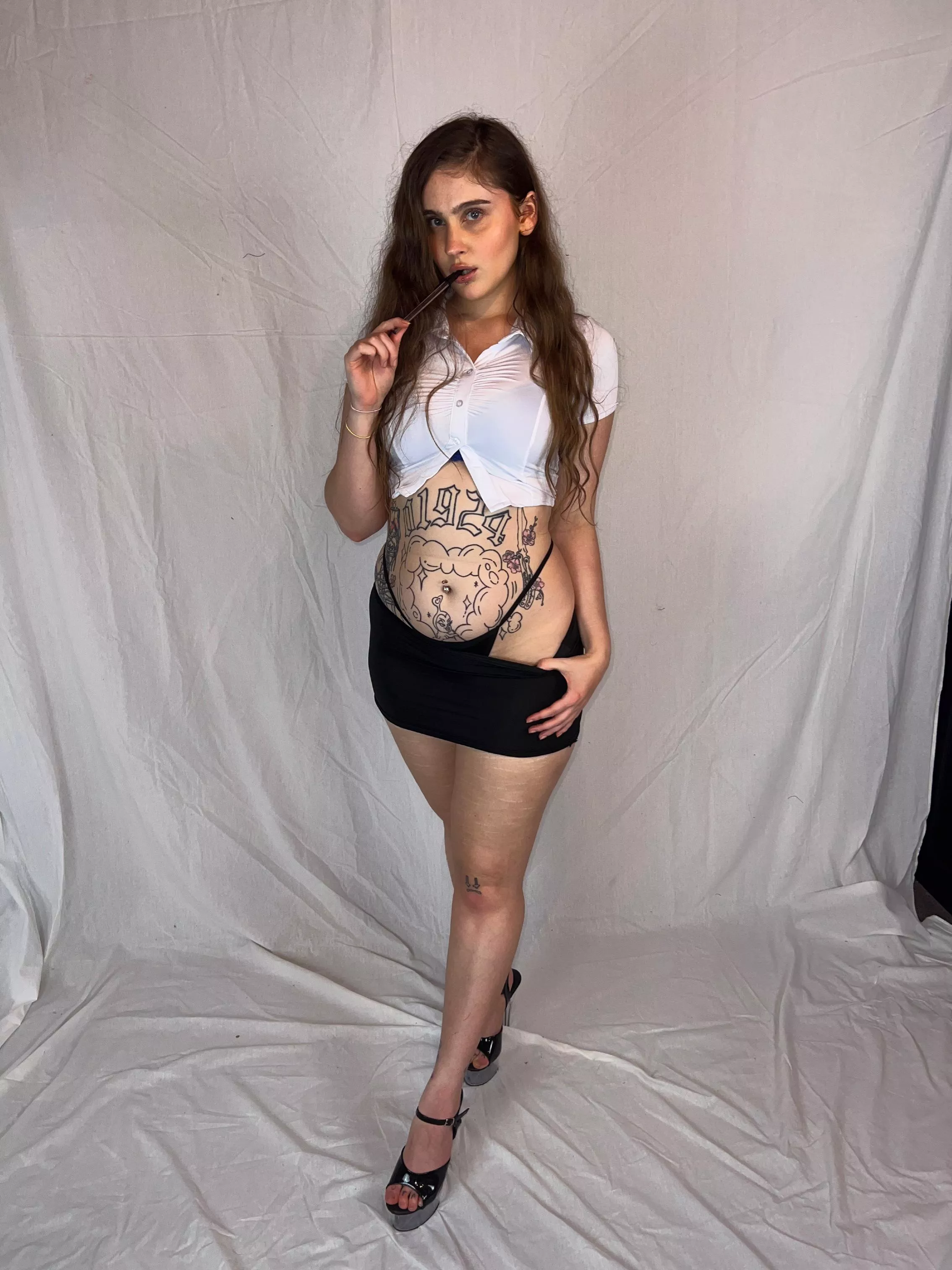 Would you fuck your naughty secretary in stripper heels? posted by CherryAndThrobbie