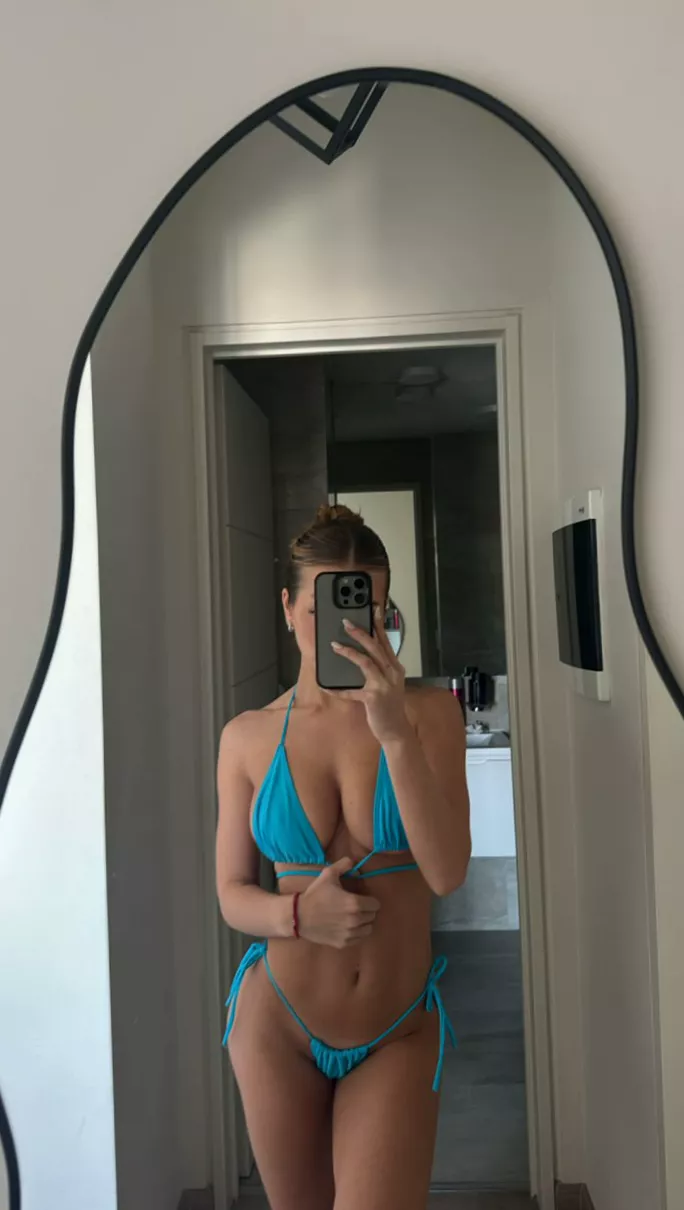 would you like me in this blue bikini daddy? posted by QuickyxKinky