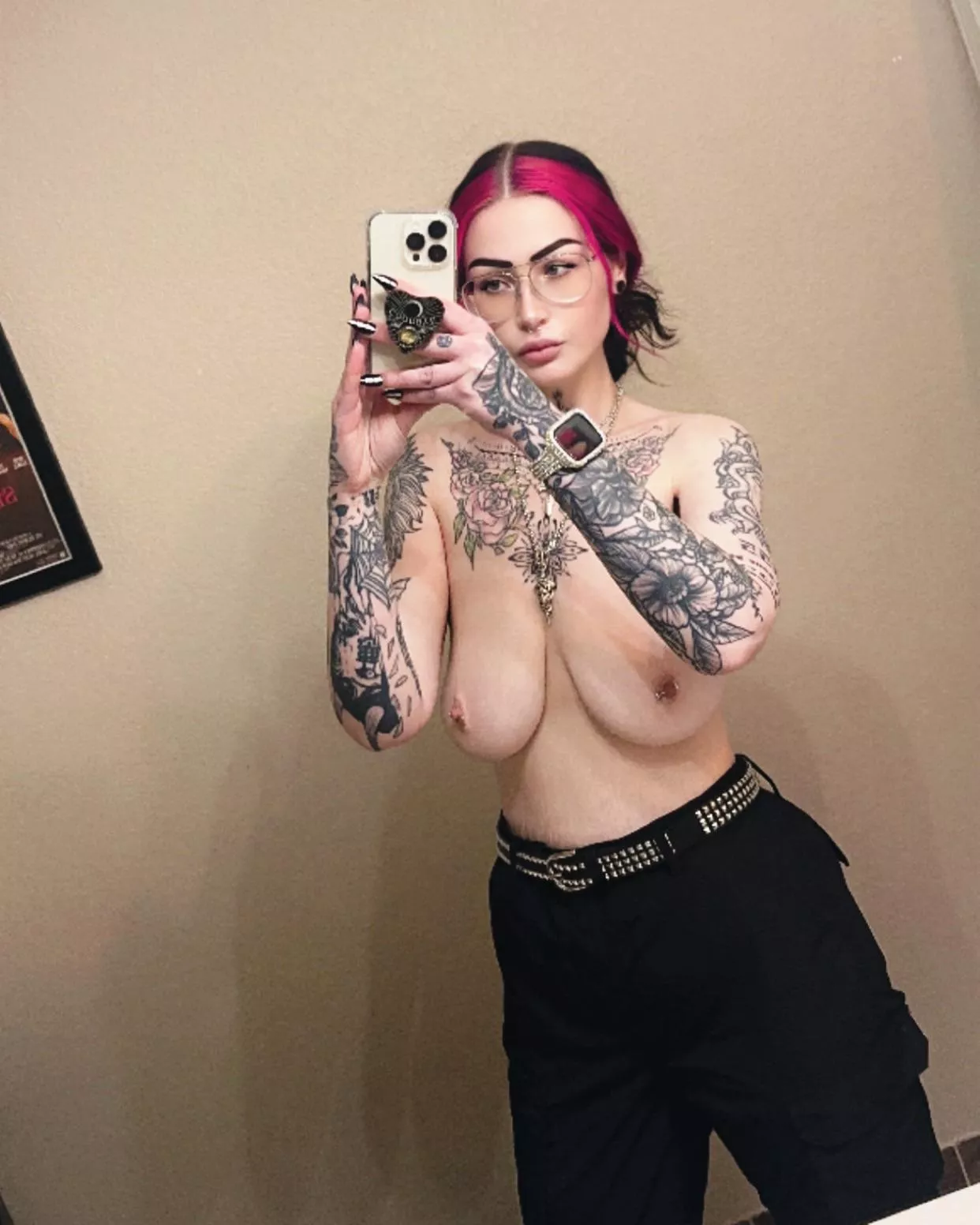 Come play with me daddy  posted by Vampirebarbie333