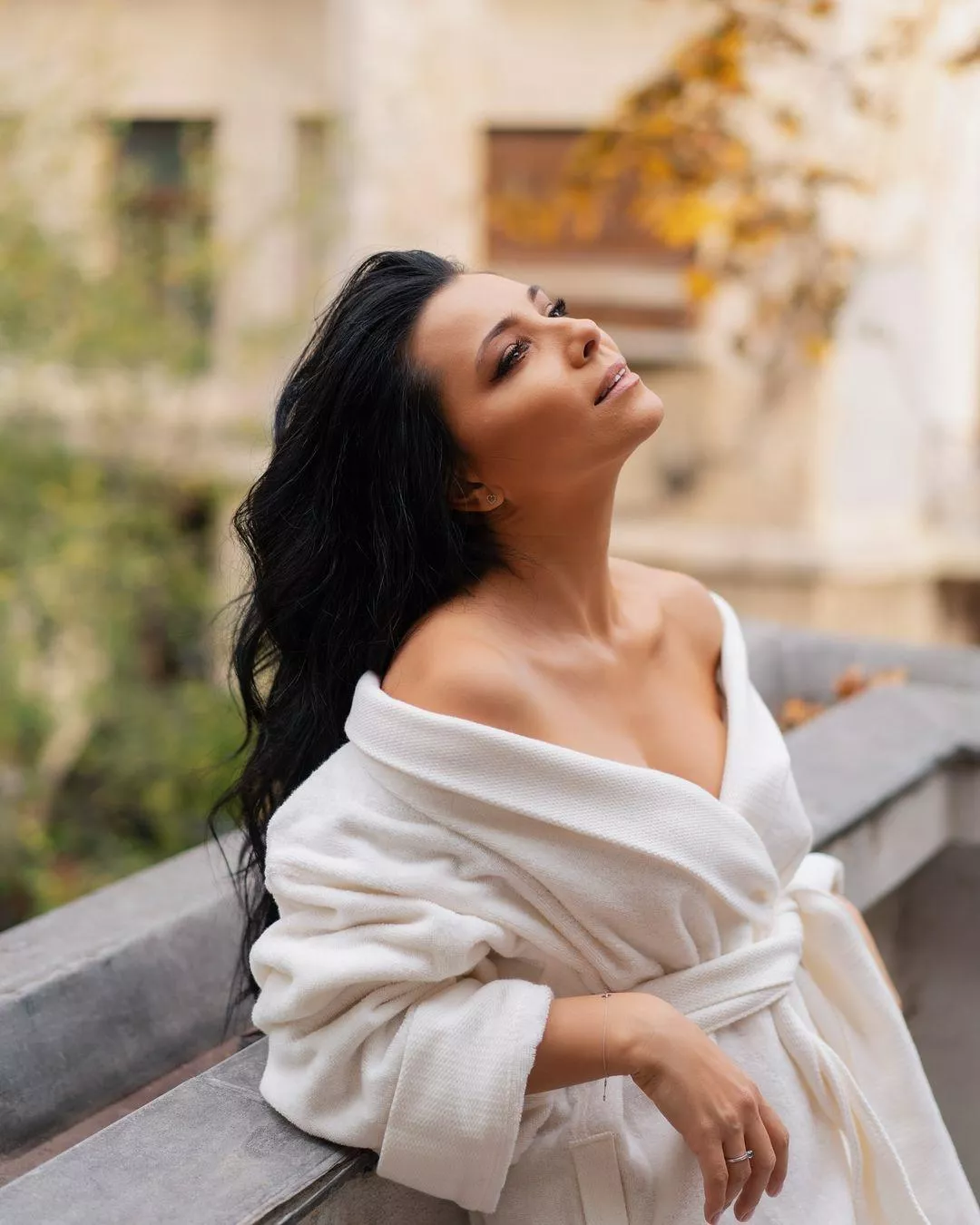 Corina Caragea  posted by Tiny-Pipe-9101