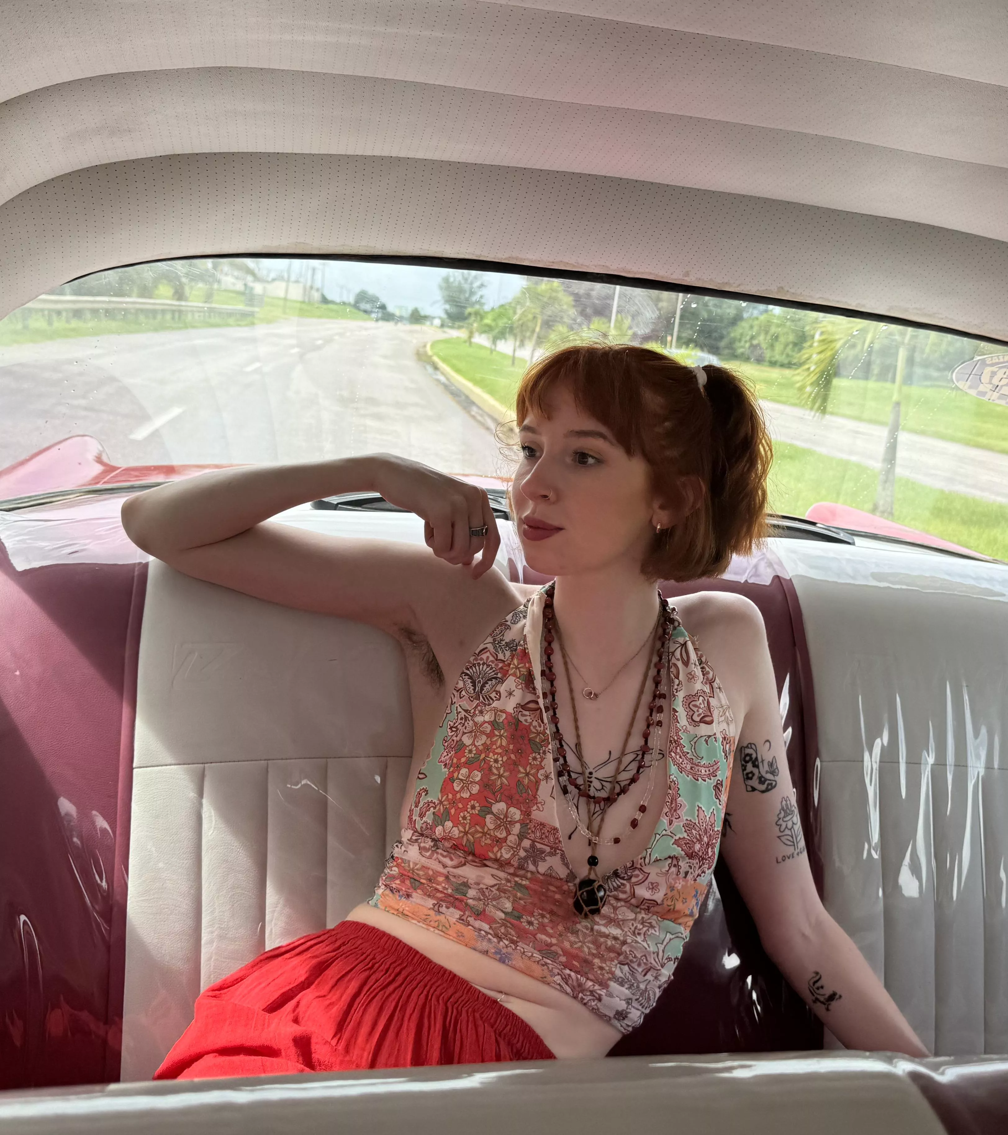 Everyone loves my hairy armpits in Cuba  posted by Nippy_Hippie