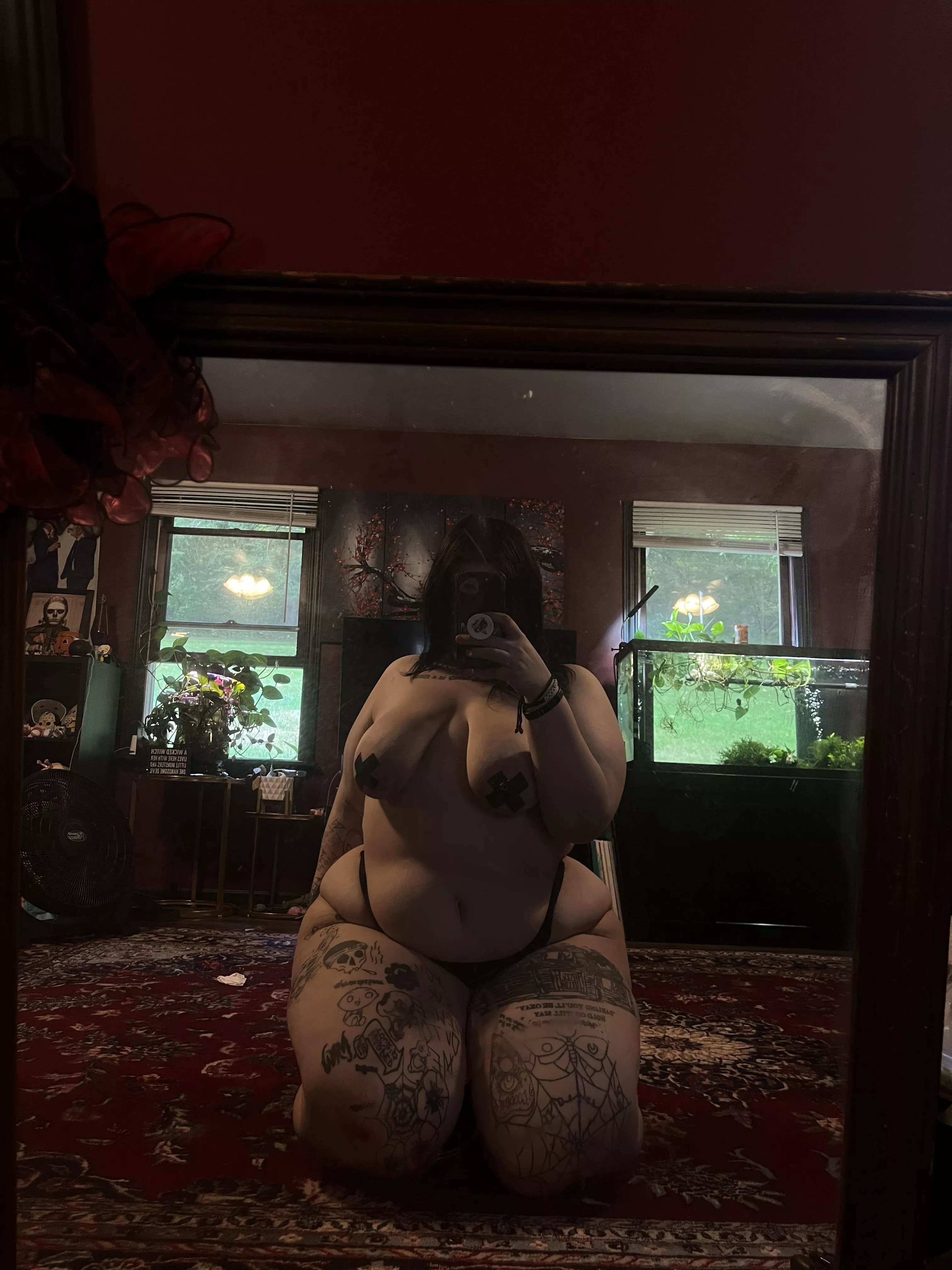 Gothiccc posted by Graveyardxbaby666