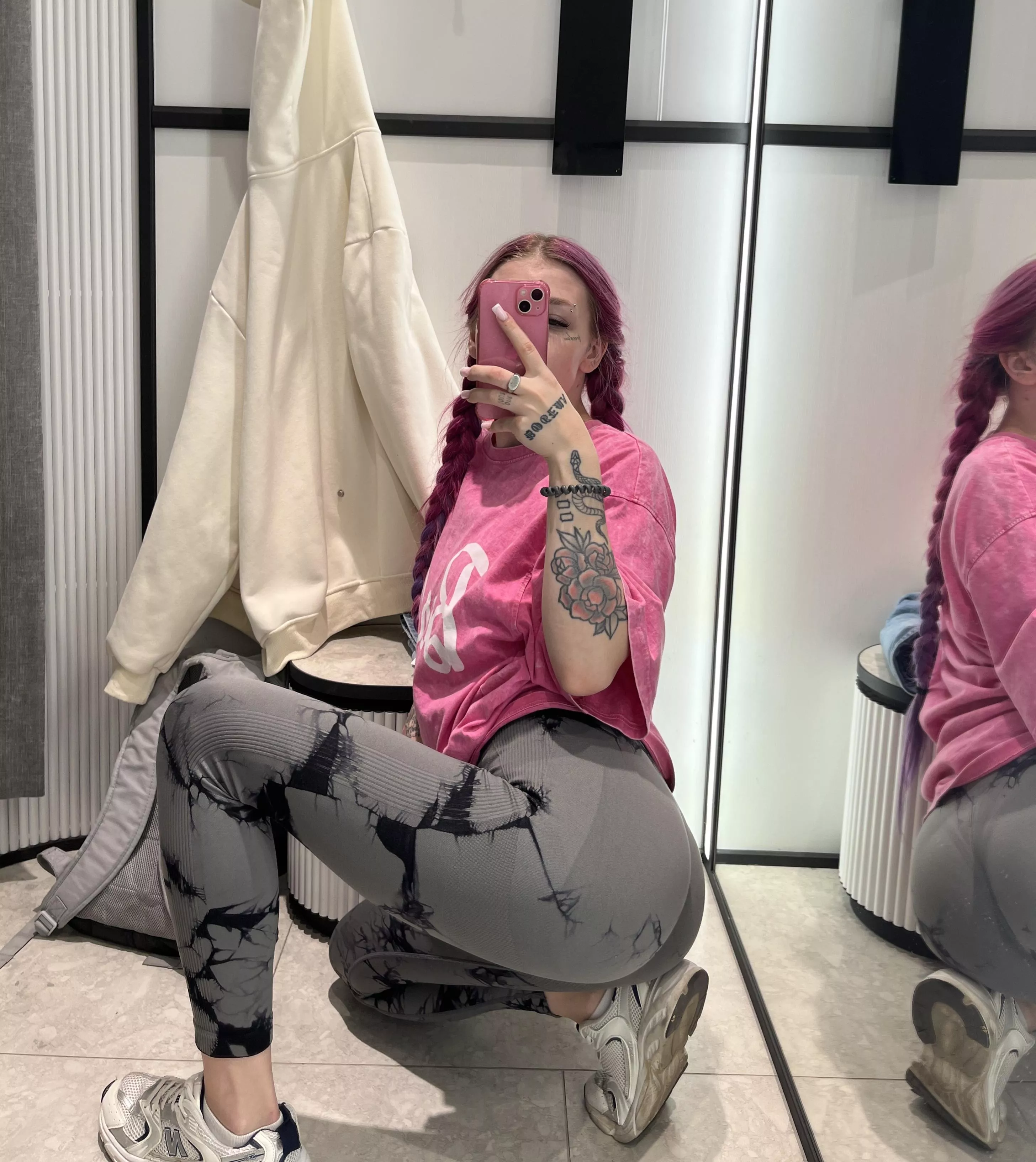 have you ever had sex or a blowjob in a fitting room posted by StrawberryJoyy