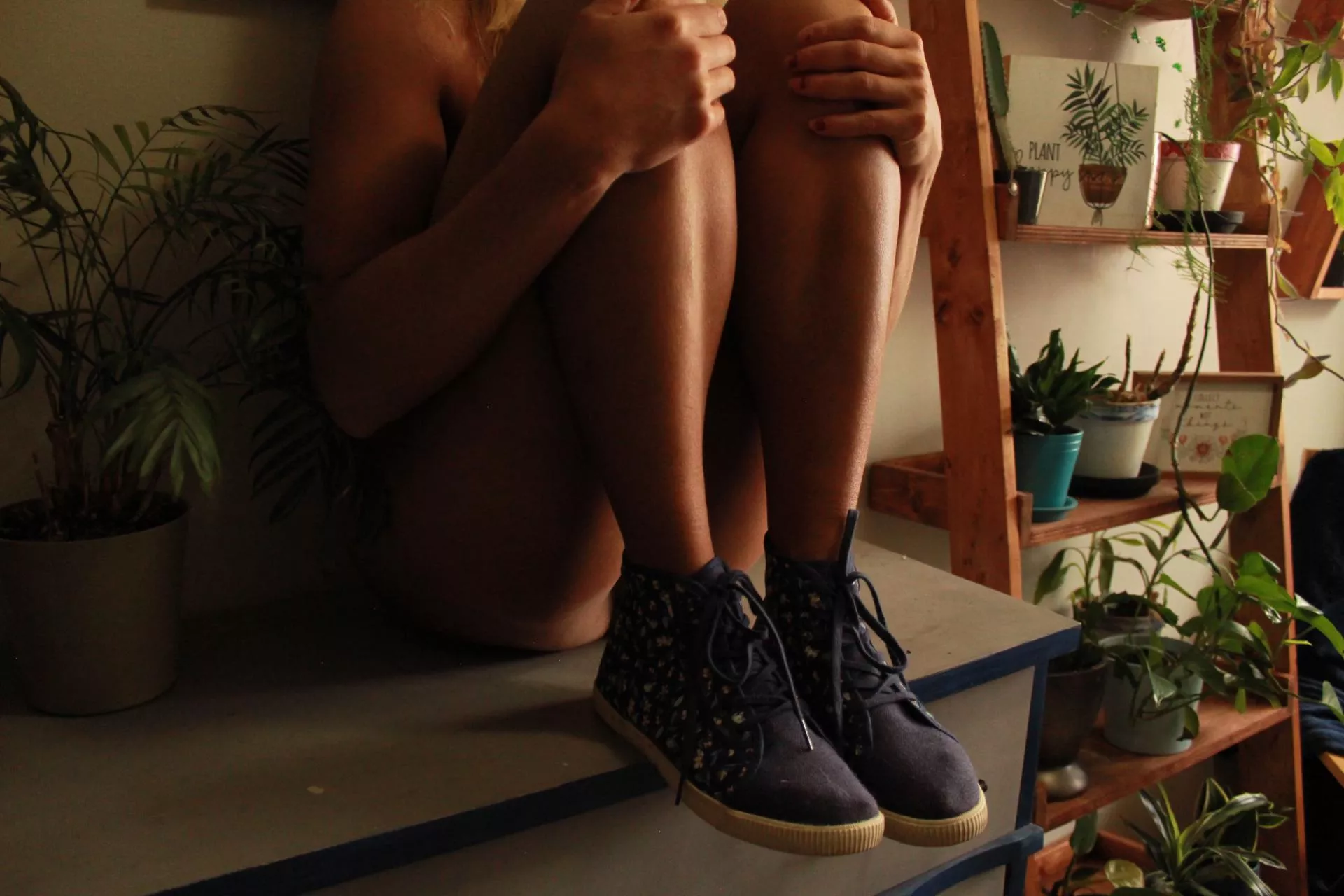 I love giving JOI in my sneakers 🥵 posted by _KlassyKassie