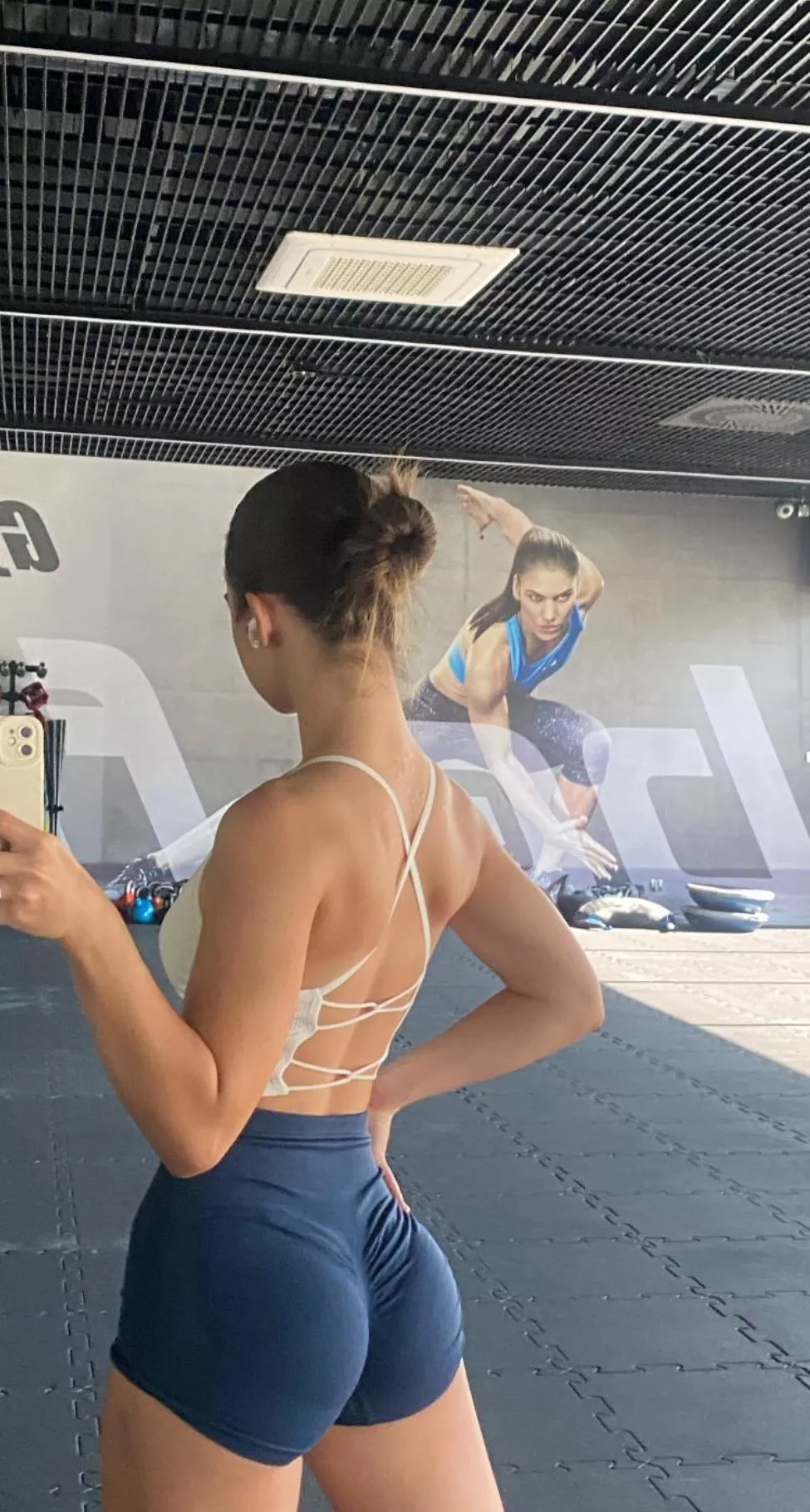 I want bbc sooo bad 🥴 posted by Junior_Adeptness_139