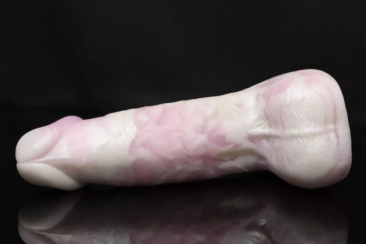 Ideas for how to custom this pour? posted by BBgoblinprincess