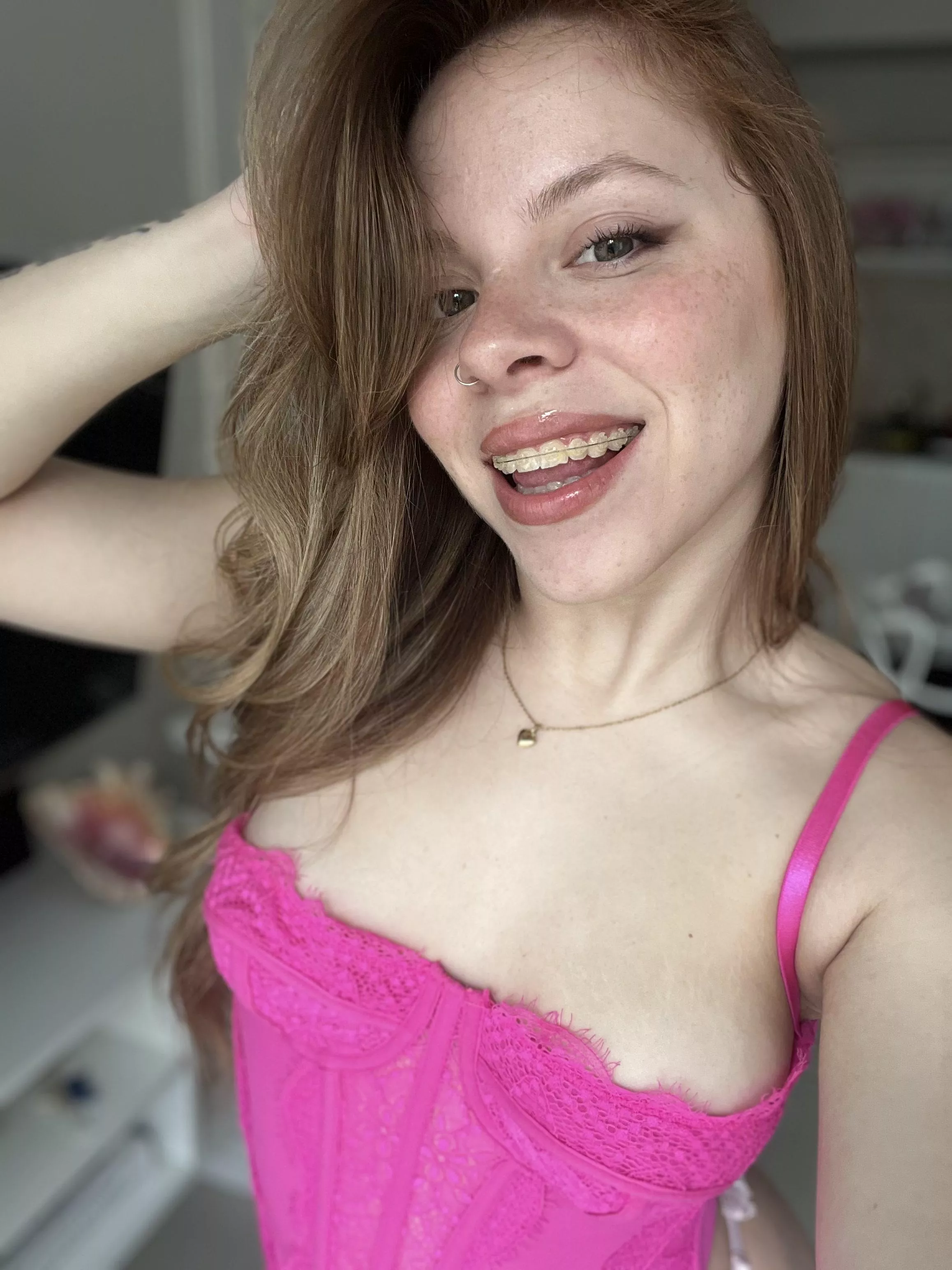 Latina with small titts hehe posted by Giuliana_deppata