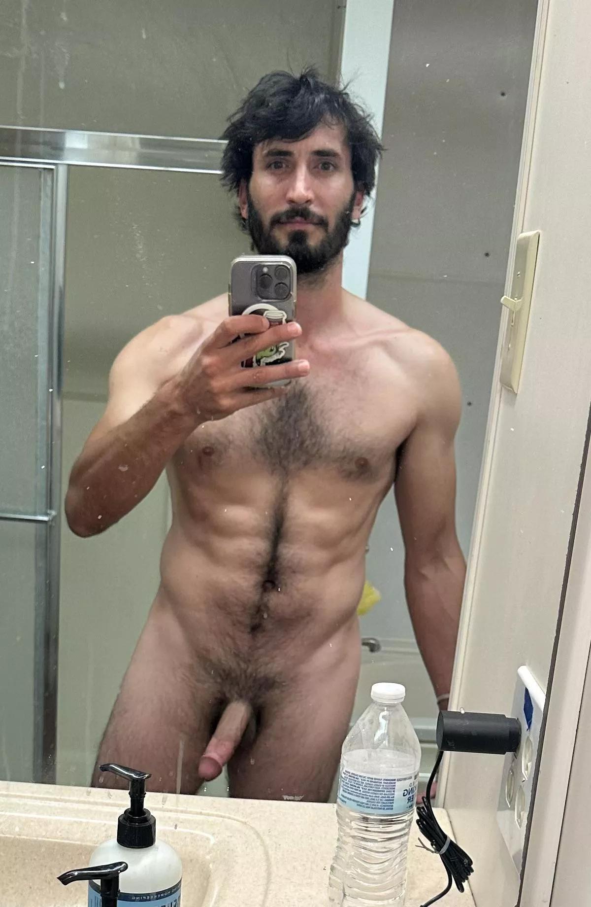 M4F/MFOh the fun I’d like to have tonight… posted by InternationalMath627