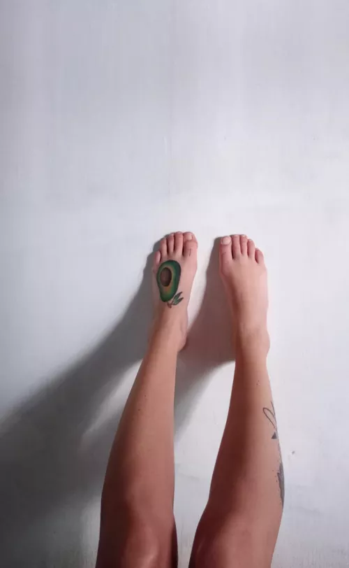 Playing with shadows by cocococot