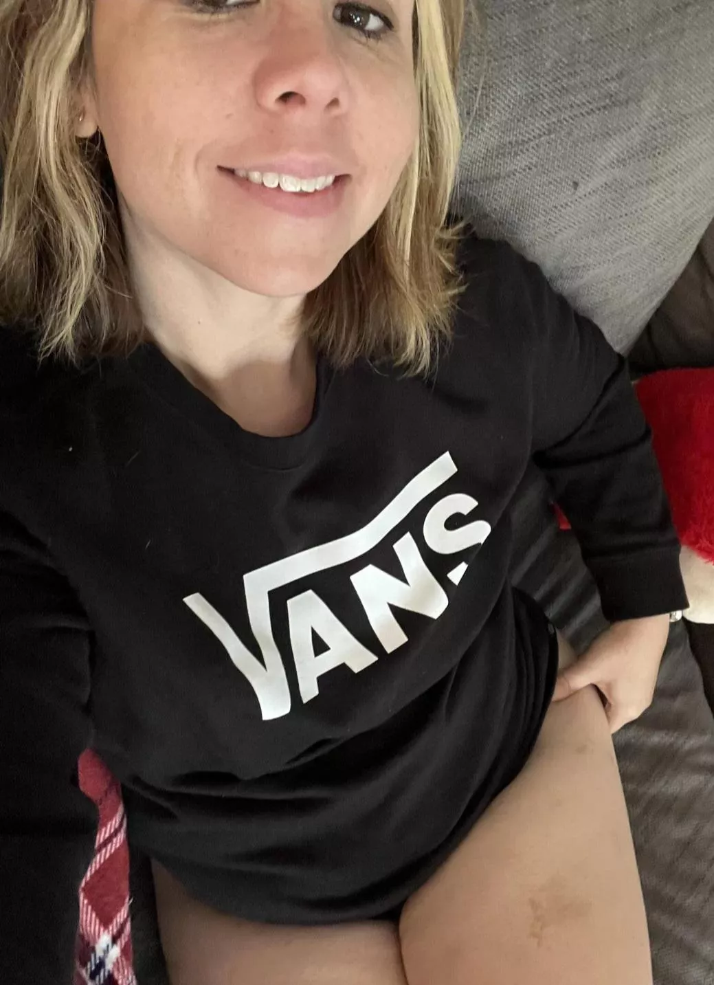 Talk dirty to me, I wanna fantasize about being your unicorn ;) posted by sgvie31