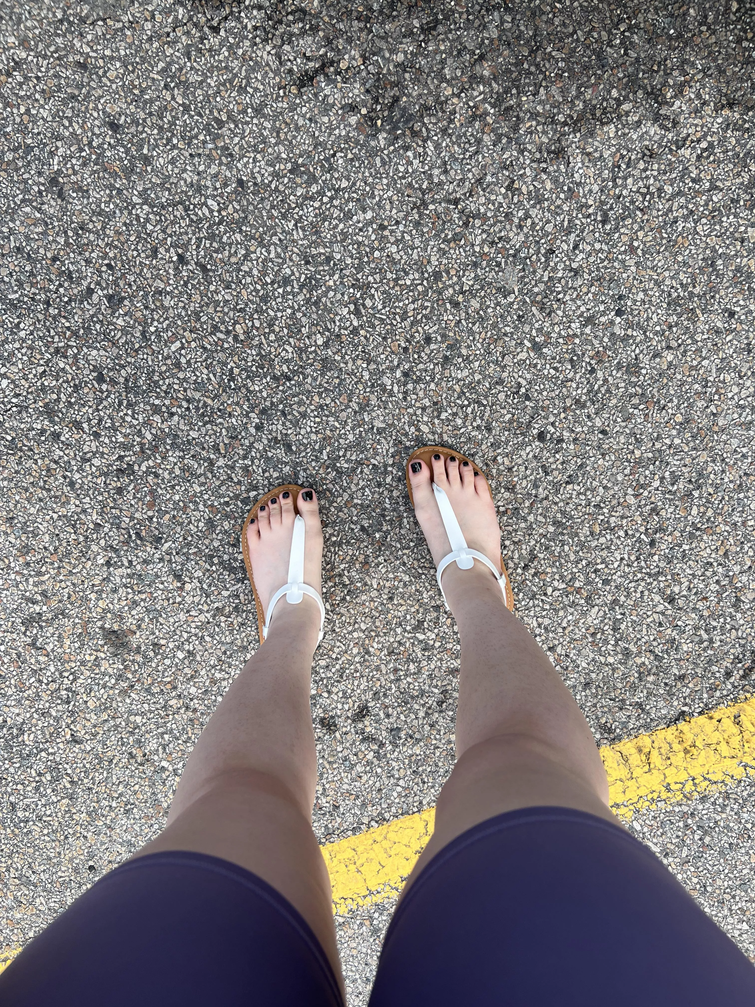 Thighs and straps posted by Lila_loves_you