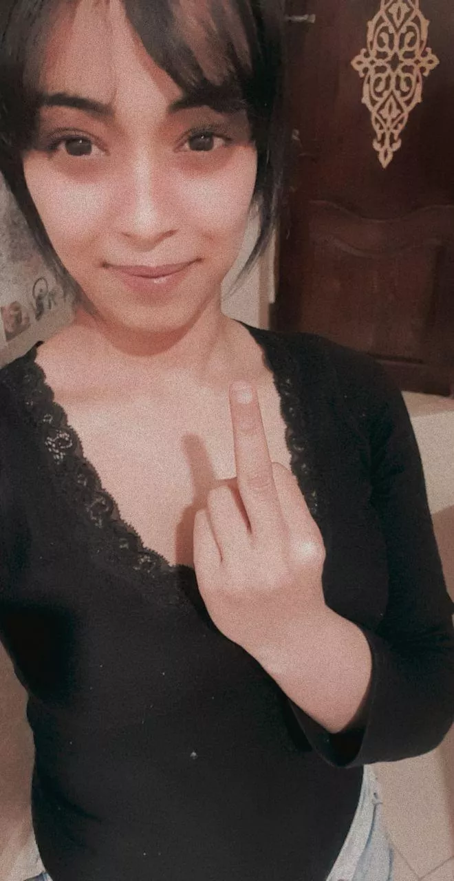 U such a loser  posted by camilairmin