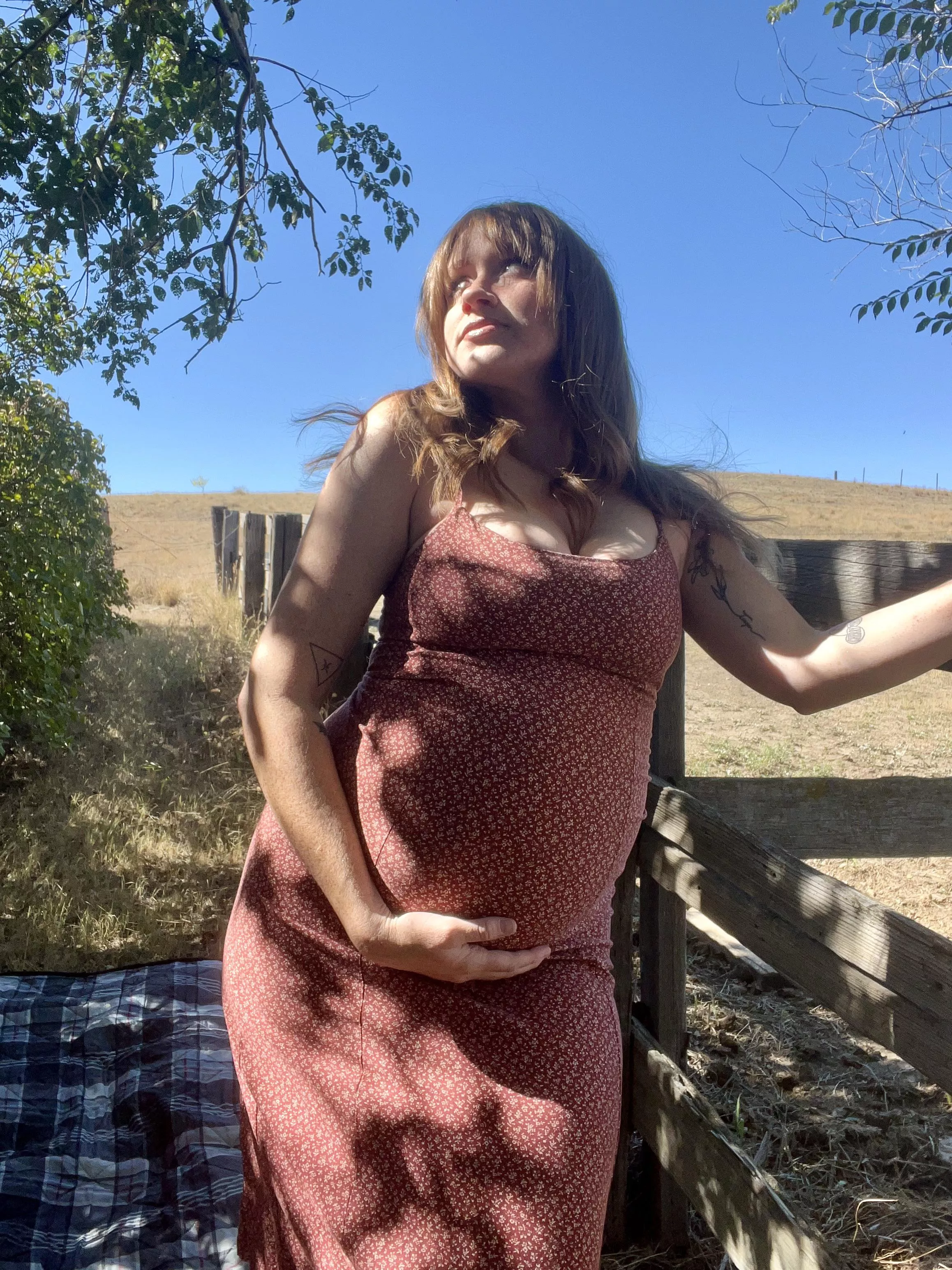 Want to join me in the pasture?  posted by mommymissjess