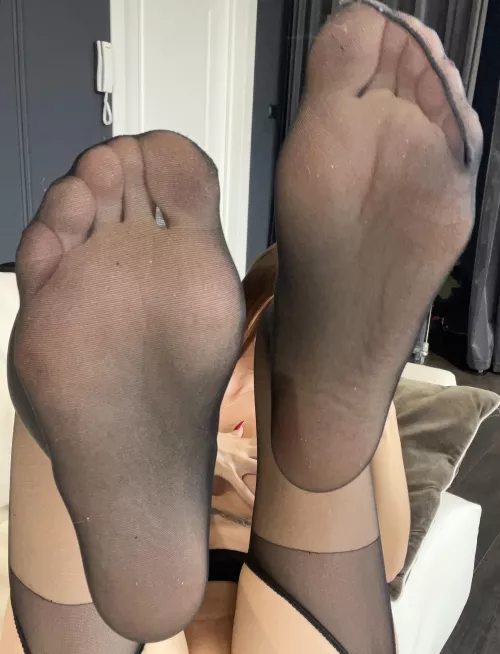 What do you think of my soft wrinkled soles by coolrabbiit