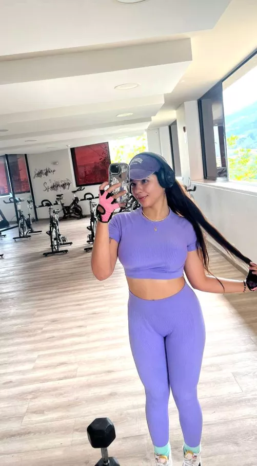 would we do gym sessions tegether f18  by Afraid-Panda6806