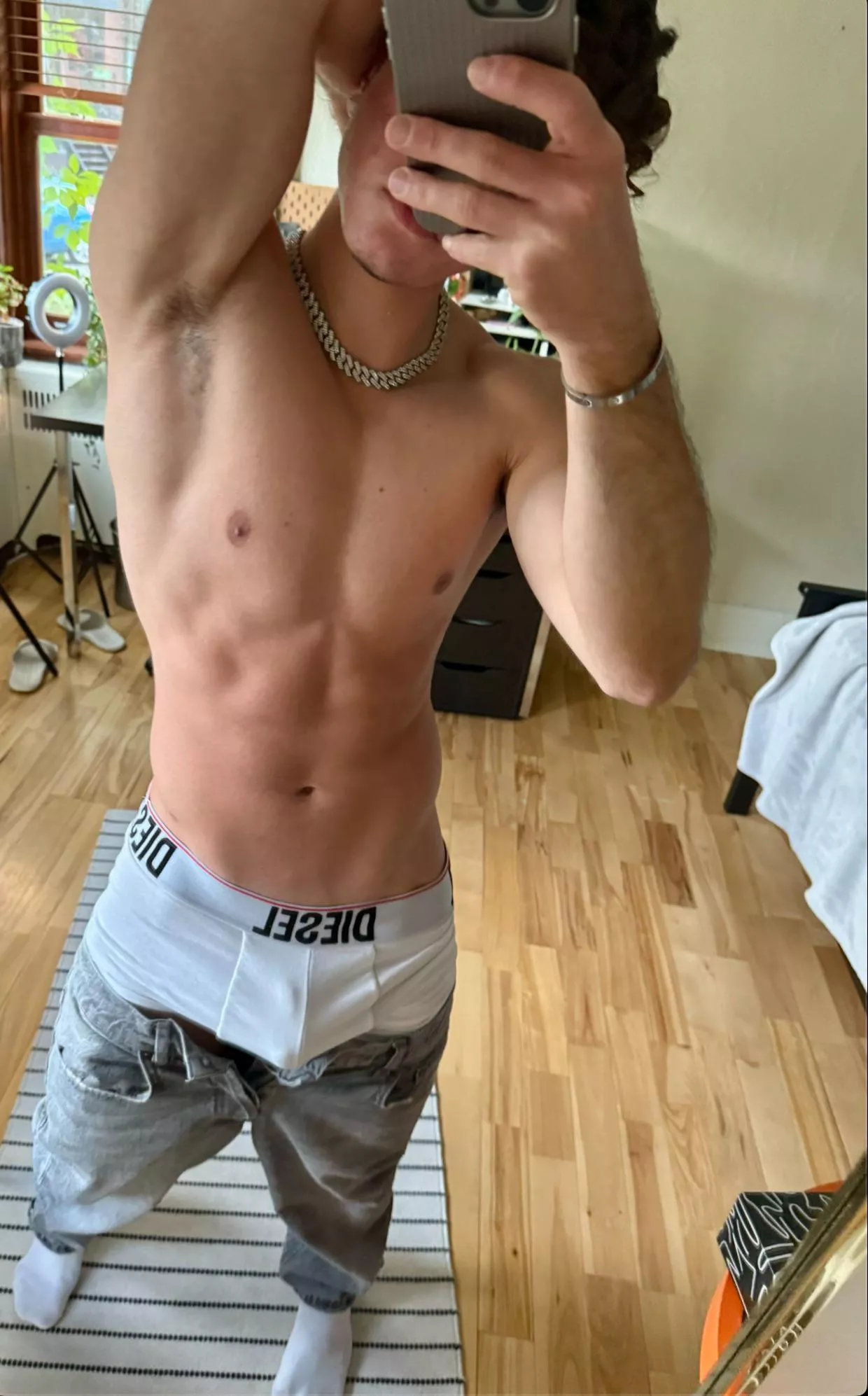 Would you Date me? posted by flavio_booy