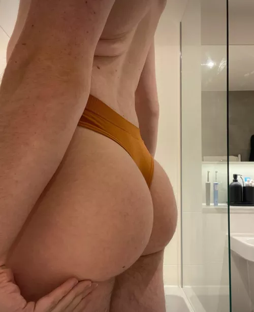 23 Need someone to buy me a dildo whilst I’m home alone all weekend 😳😳 by Maximum-Brief-1788