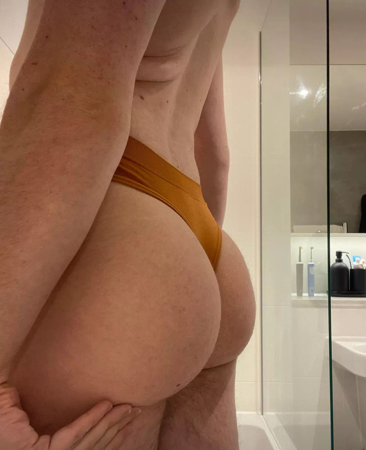 23 Need someone to buy me a dildo whilst I’m home alone all weekend 😳😳 posted by Maximum-Brief-1788