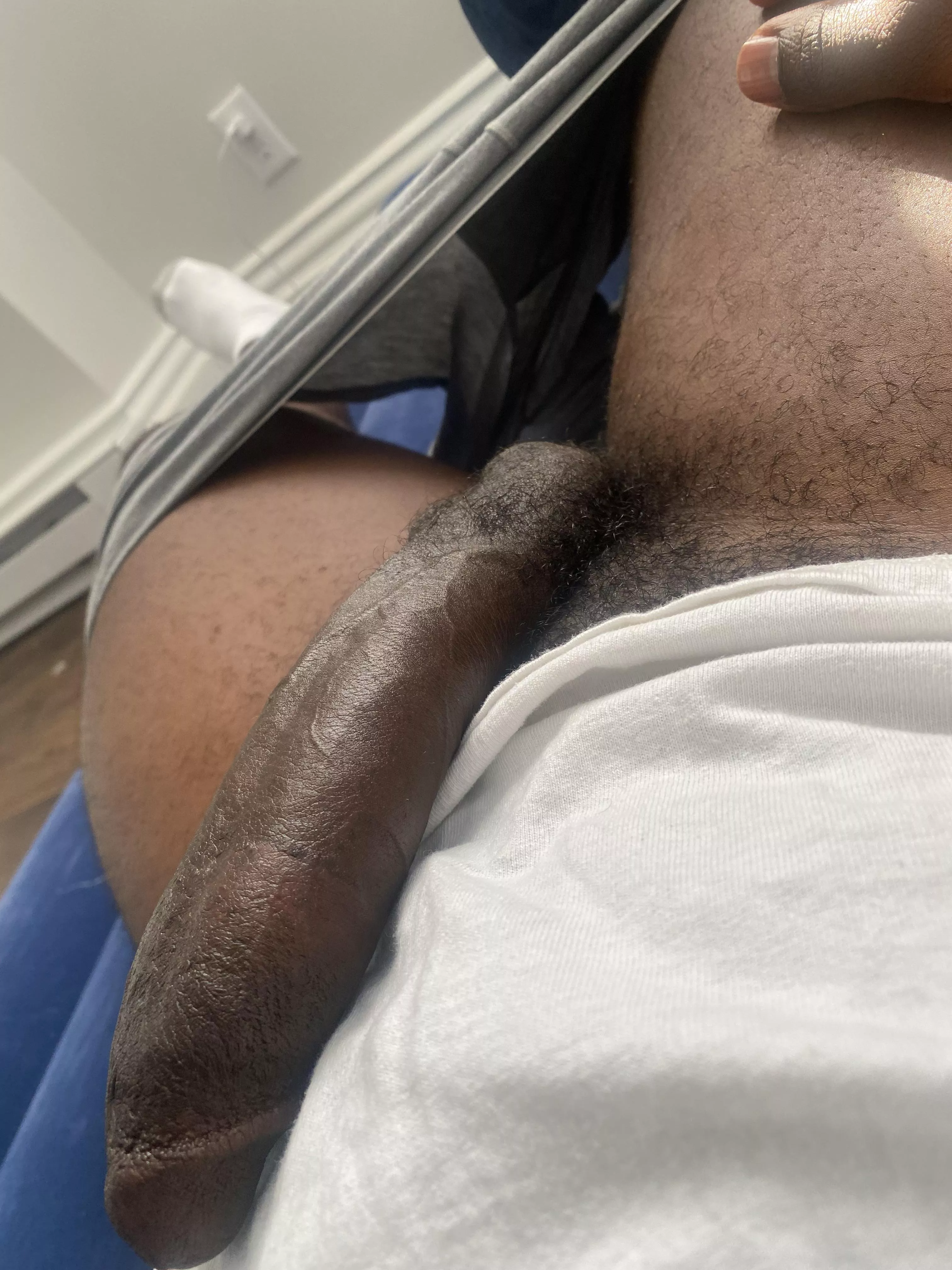 Are u gonna let this bbc  cum on ur tits, face,  or down ur throat posted by howdy250