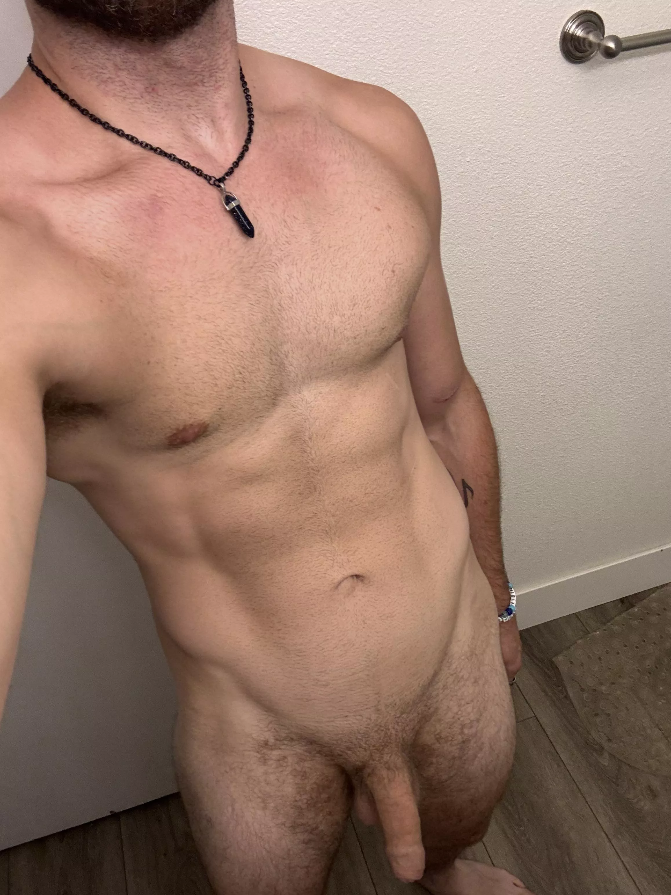 Bored 😮‍💨 posted by Weekly-Weather-8404