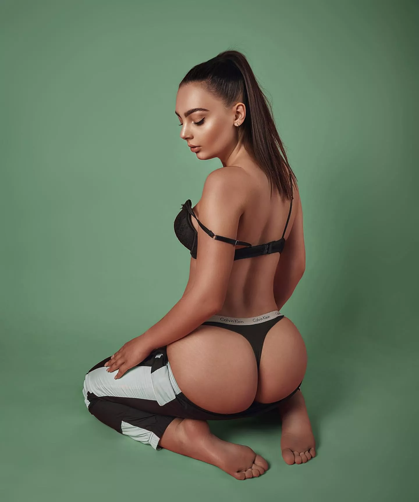 Calvin Klein Undies [IUTR] posted by cheromo