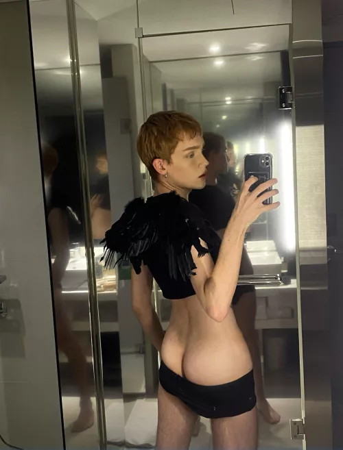 Come take these off me, won’t you? by Ok_Lack_5049