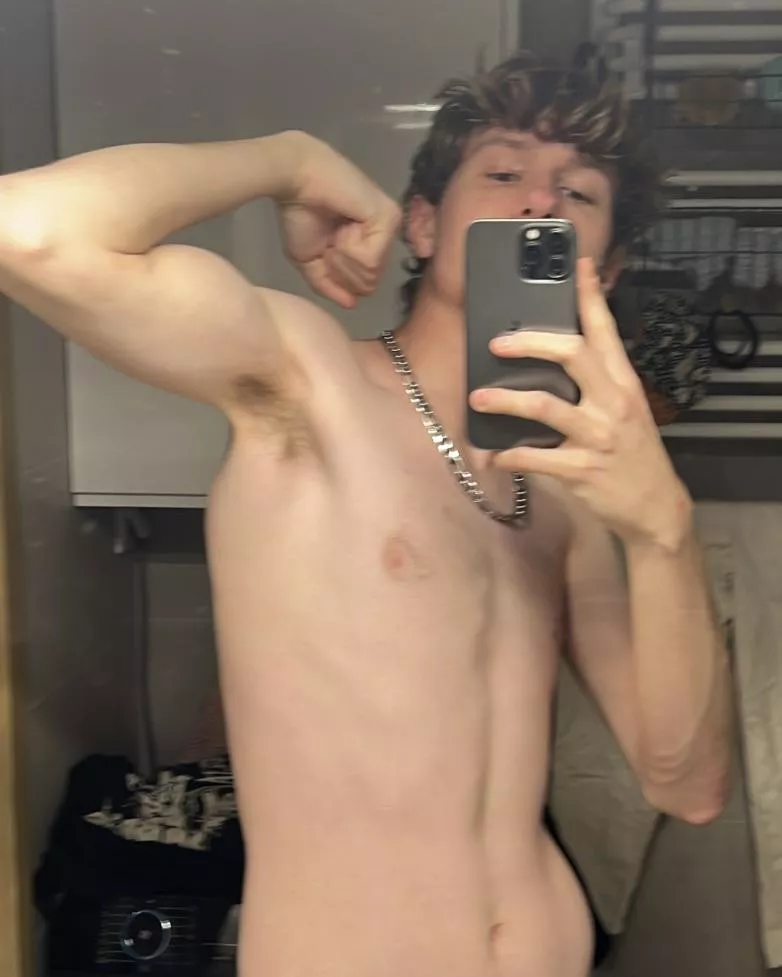 Do u wanna sniff them?😈 posted by _gofer