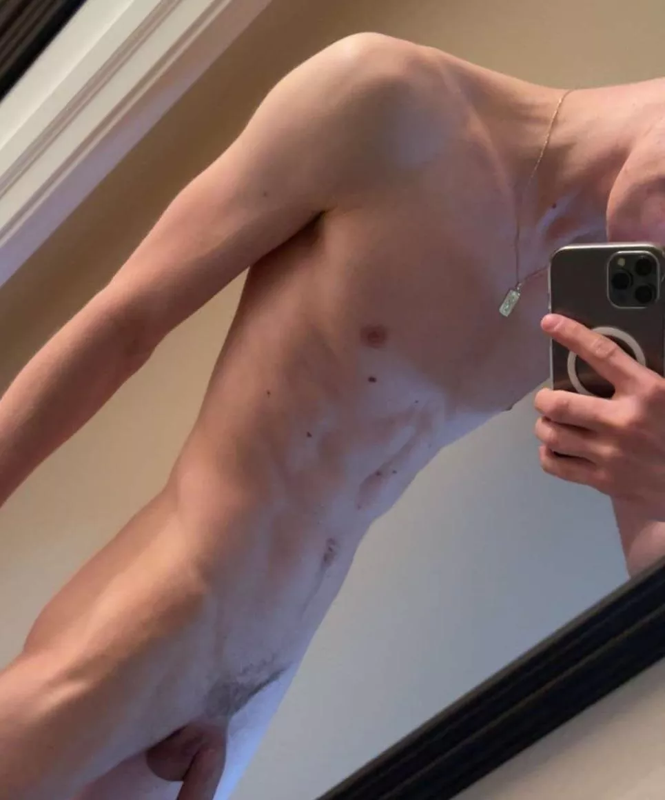 Finished working out and feeling horny posted by Dayshade