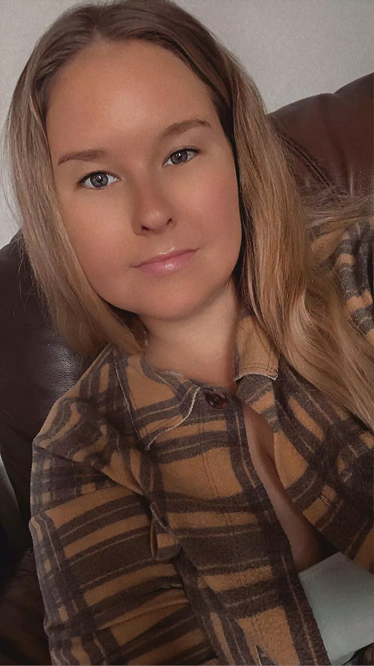 Go ahead and send me whatever you have left in your bank account. Then I’ll bully you. Deal?  posted by PrincessPawgXO