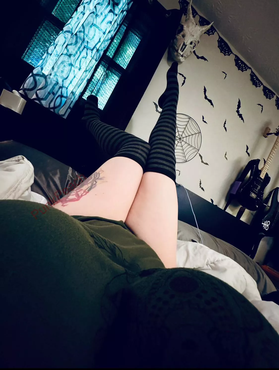 Good morning thigh highs posted by _PunkPeach_