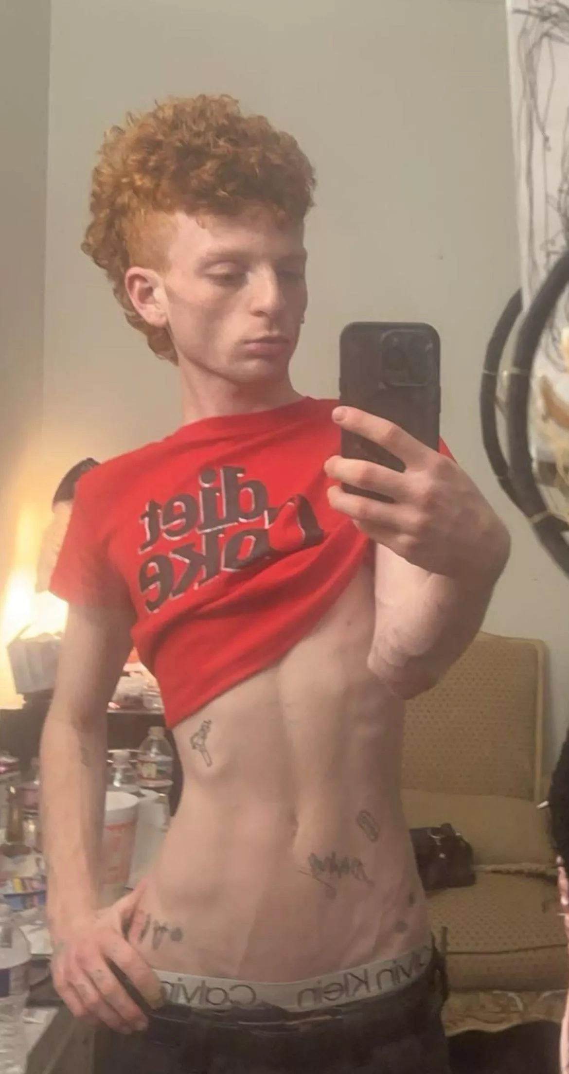 hmu ;D muah 💋  posted by Both-Degree-5612