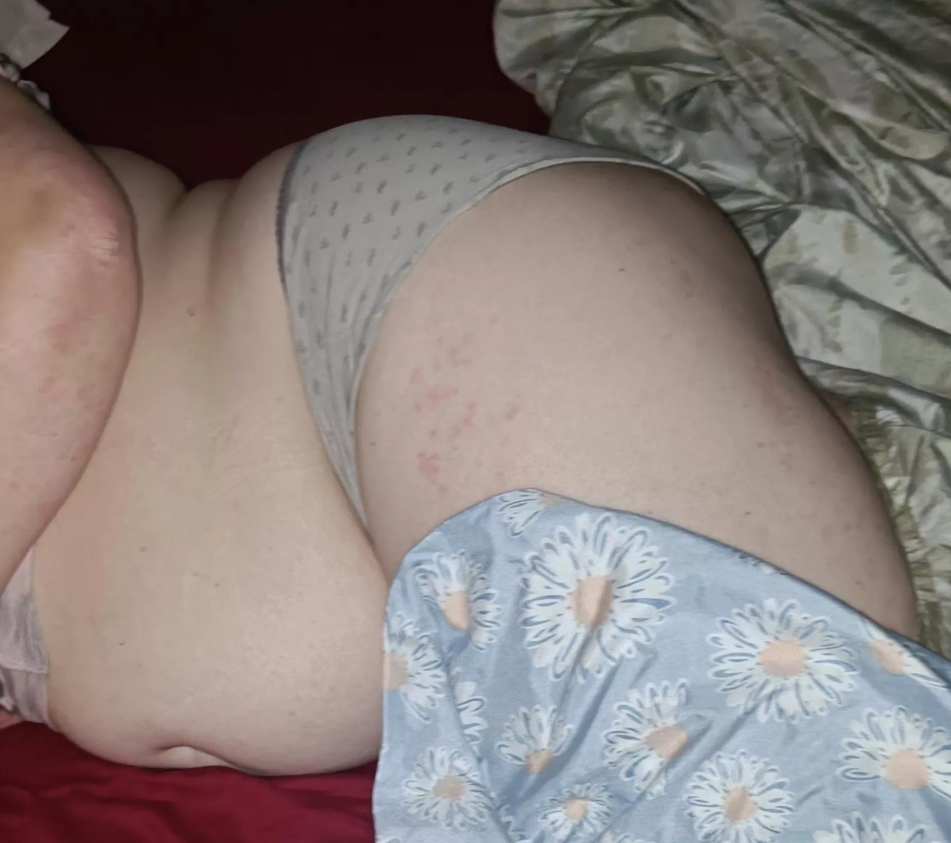 Huge belly 😋 posted by Exact_Spot_4684