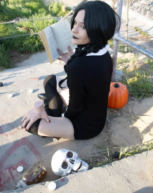 I could make the hairs on your neck stand up. 😎😘 by ChelseaUncovered