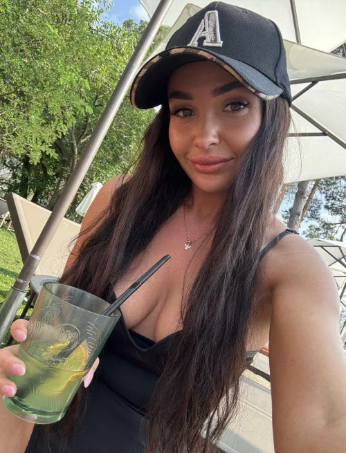 I feel like a flirt today by GabrielaBelt