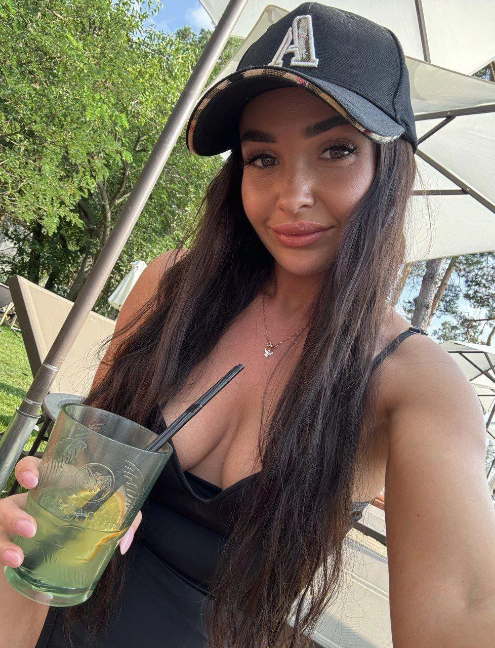 I feel like a flirt today posted by GabrielaBelt