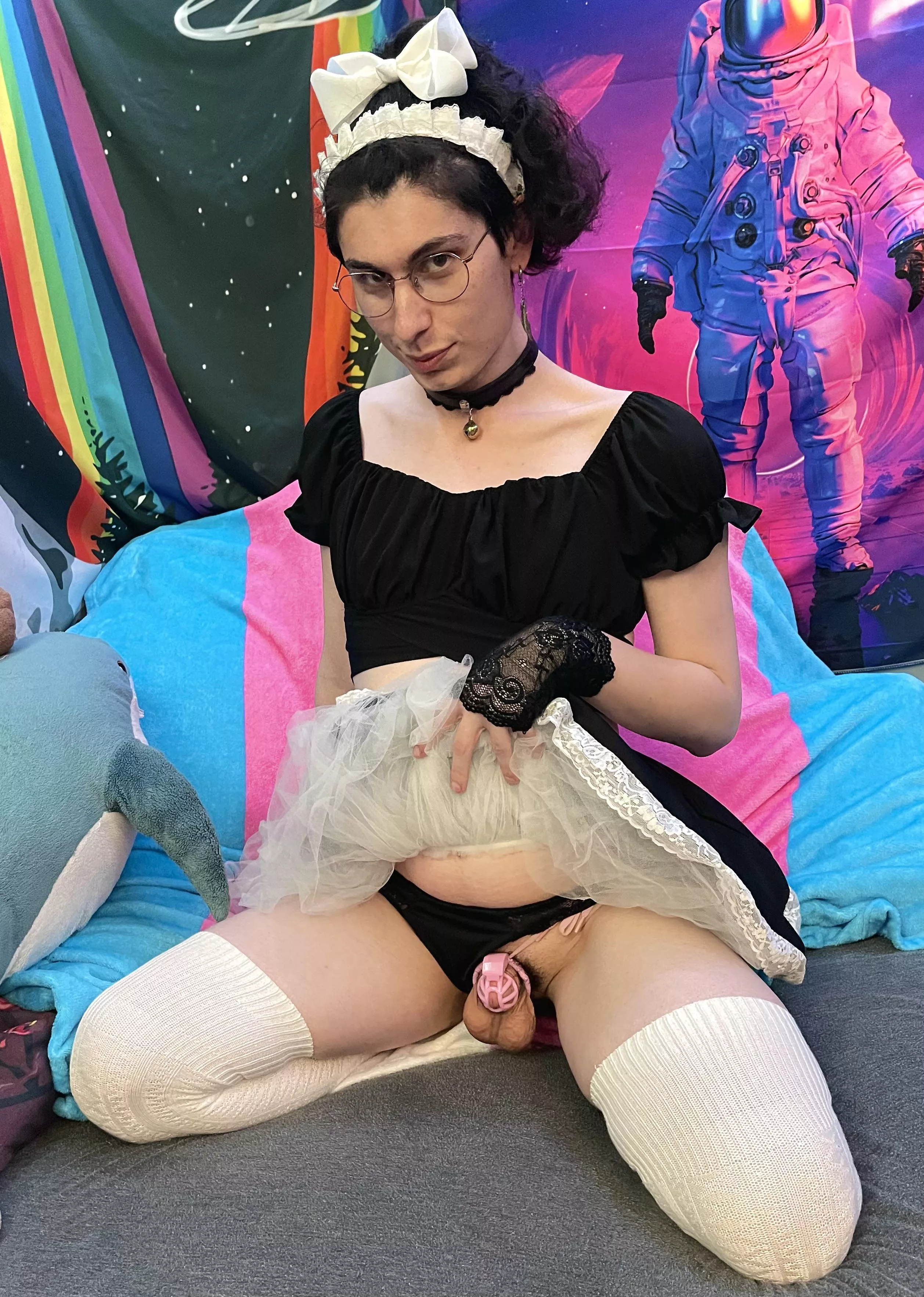 I need so many more votes to be let out >.< but if everyone removes time I could be released so soon!! posted by ObjectMay