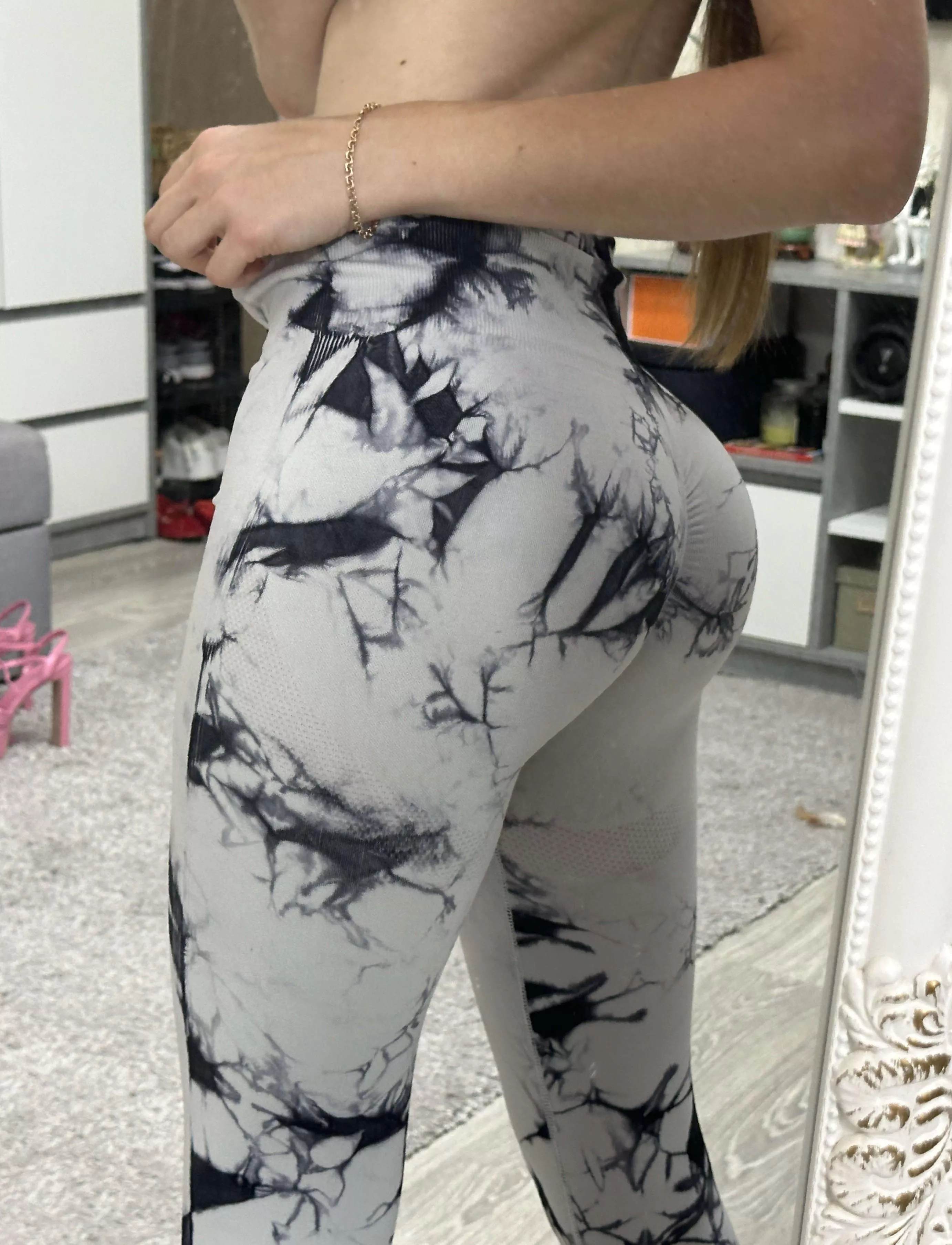 I think I have a fat and firm ass posted by KatherineinaFluffy