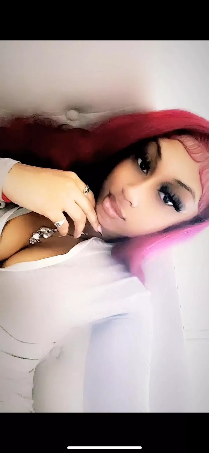 I’ll drain you dry loser💋 posted by Isisluxuria