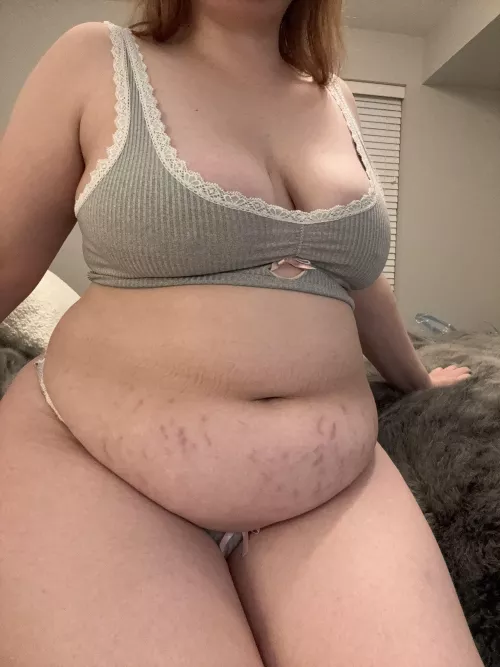 I’m not stopping until I’m the biggest feedee on Reddit by Admirable_Let_1655