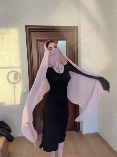 In a harem of hearts, I'm the one you want to adore by Patriciabarbs