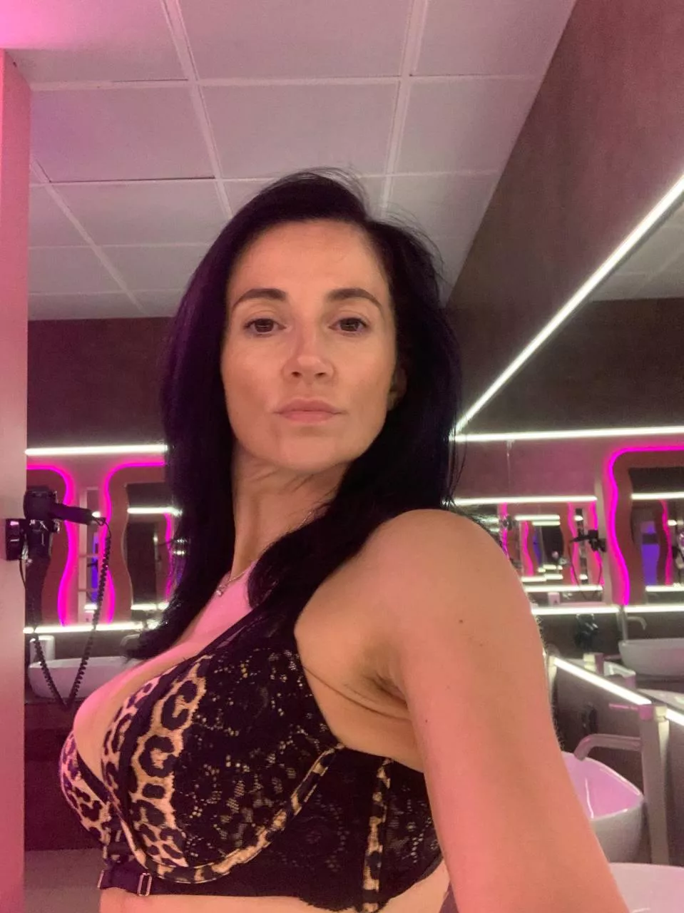 Older guys opinion, one night stand or fuck everyday?  posted by Acceptable_Action782