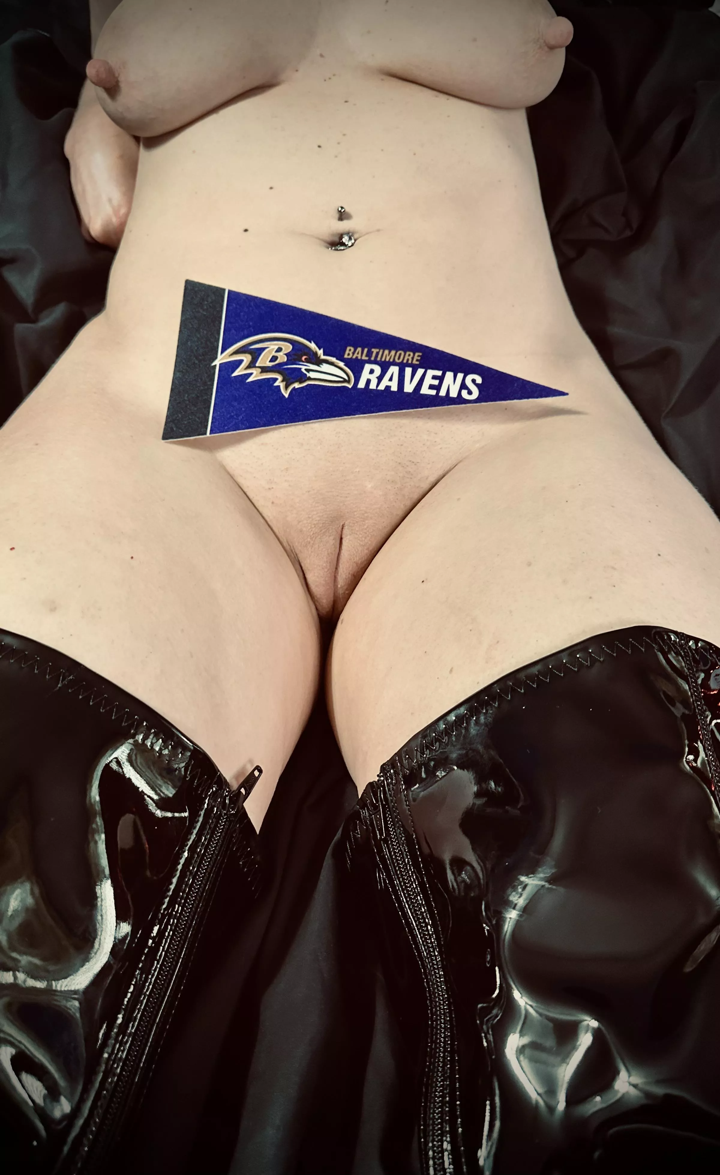 R-A-V-E-N-S! posted by EmilyRyder69_4