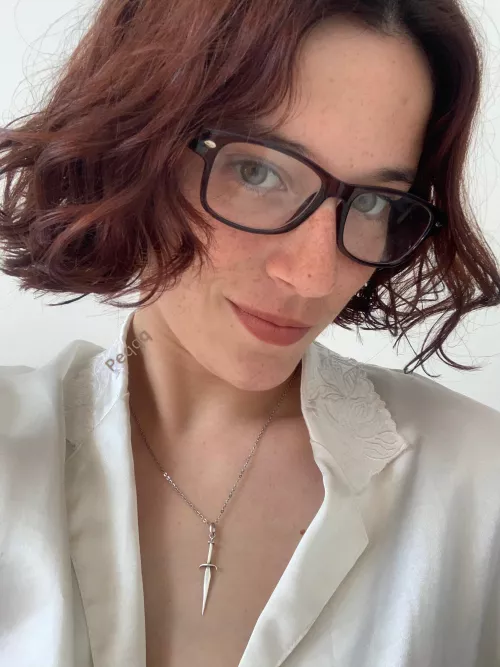 Red lips, red hair and a lot of freckles [IRTR] by peqqqqqq