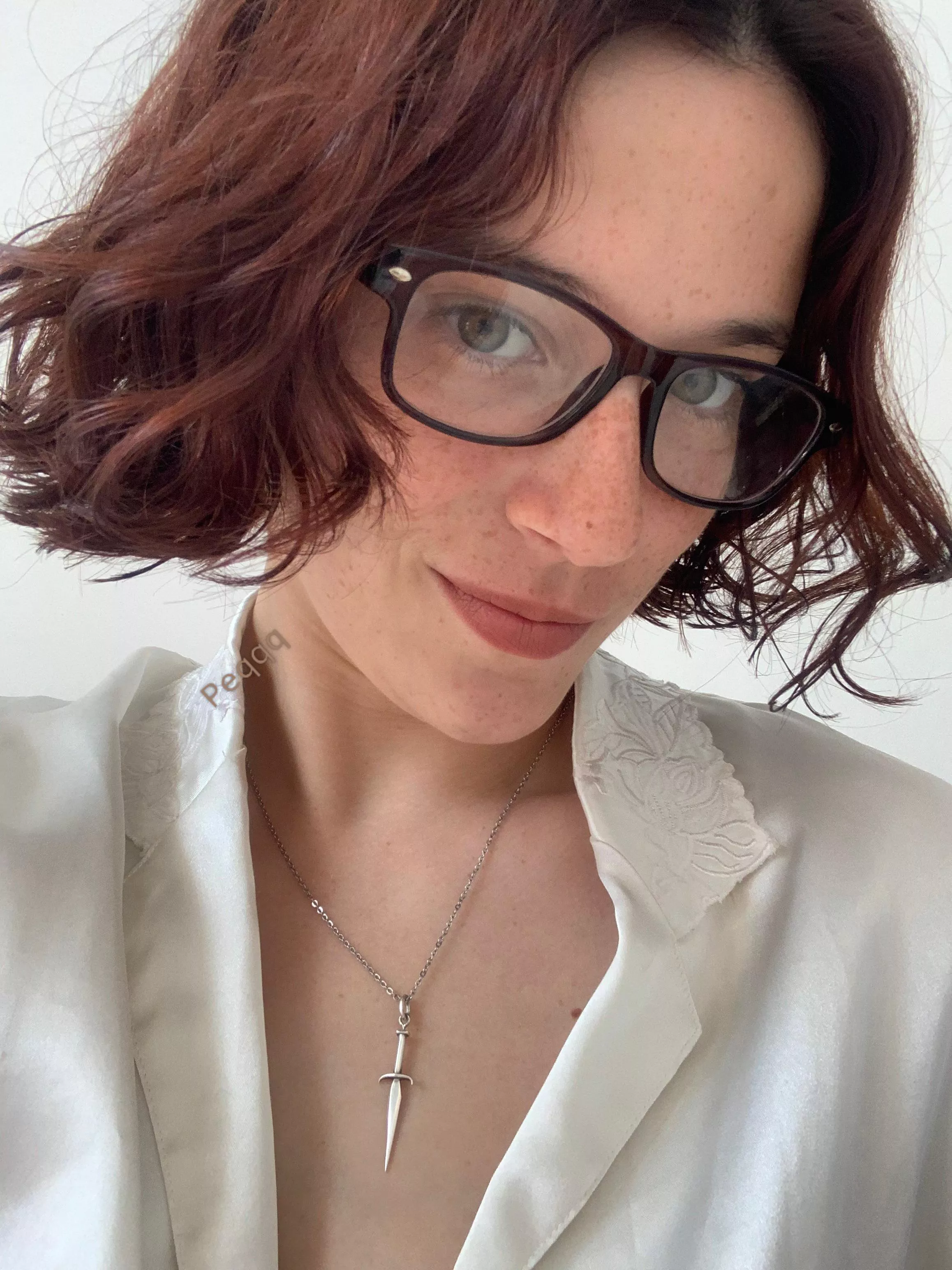 Red lips, red hair and a lot of freckles [IRTR] posted by peqqqqqq