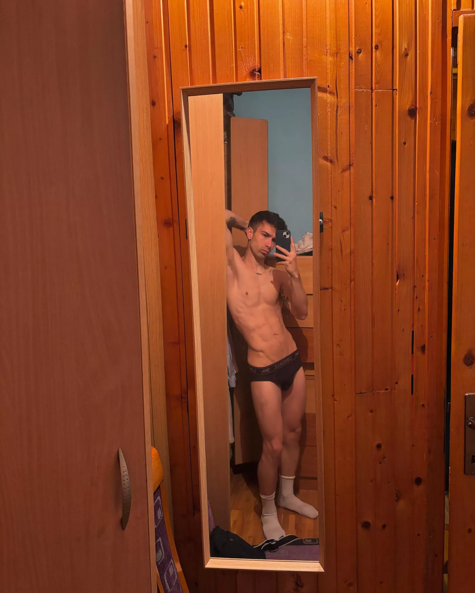 Selfie before the shower😋 posted by Practical-Market2719